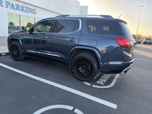 Used 2019 GMC Acadia Denali w/ Technology Package image 2