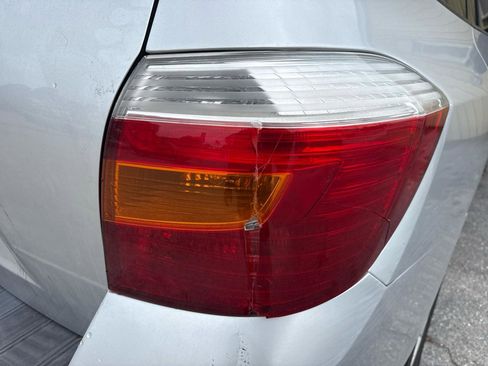 Used 2010 Toyota Highlander Limited FWD image 32