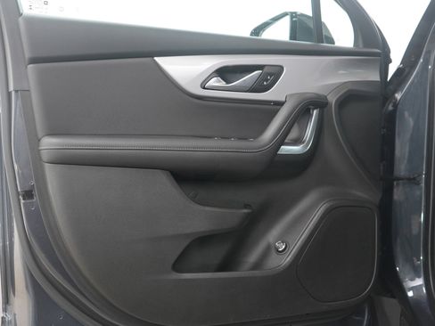 Used 2022 Chevrolet Blazer LT image 19