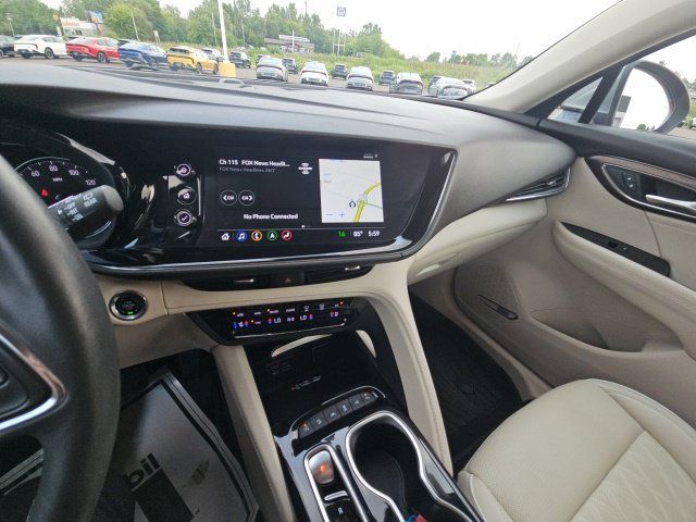 Used 2023 Buick Envision Avenir AWD/4WD image 21