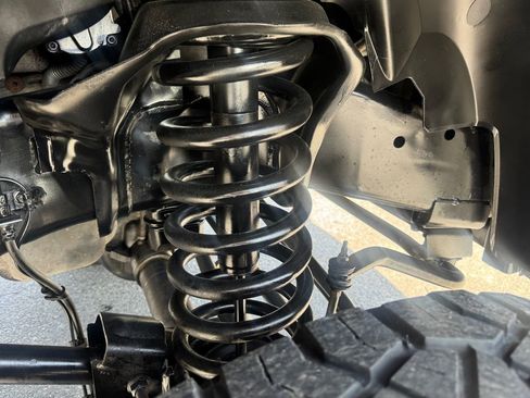 Used 2011 RAM 2500 SLT image 3