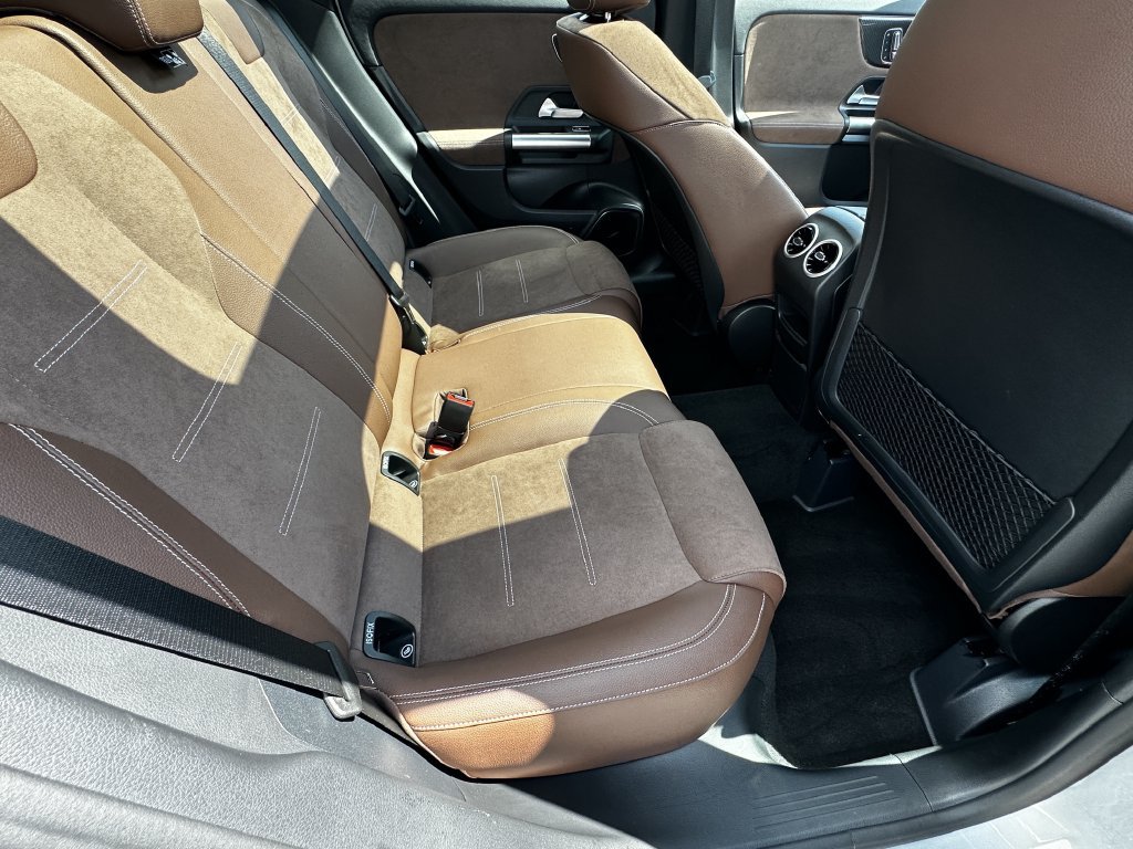 Certified 2026 Mercedes-Benz GLA 35 AMG 4MATIC image 18