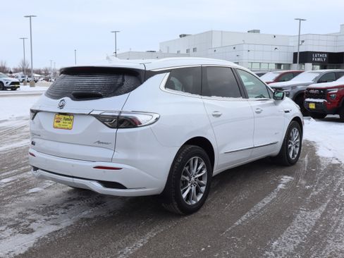 Used 2023 Buick Enclave Avenir w/ Avenir Technology Package image 5