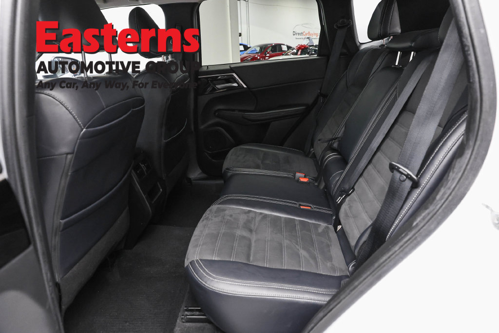 Used 2024 Mitsubishi Outlander SE FWD image 22