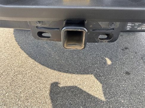 Used 2022 Ford F250 XL w/ Power Equipment Group image 17