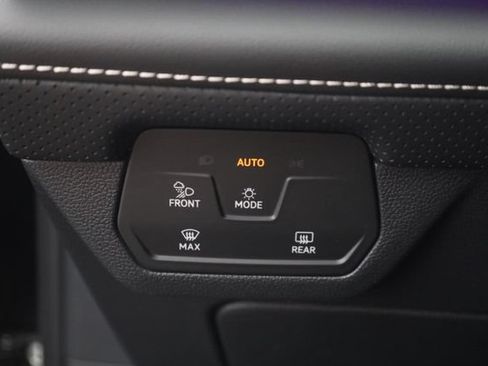 New 2026 Volkswagen Atlas SEL Premium R-Line AWD/4WD image 13