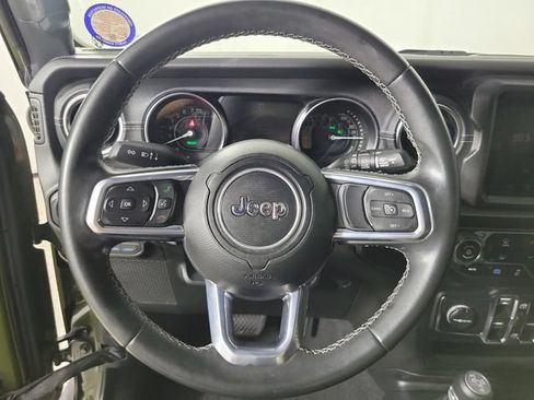 Used 2021 Jeep Wrangler Unlimited Sahara AWD/4WD image 22