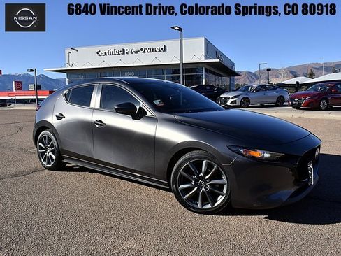 Used 2021 MAZDA MAZDA3 s image 1