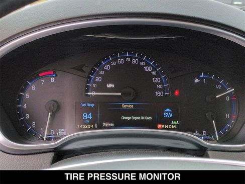 Used 2015 Cadillac SRX Luxury image 16