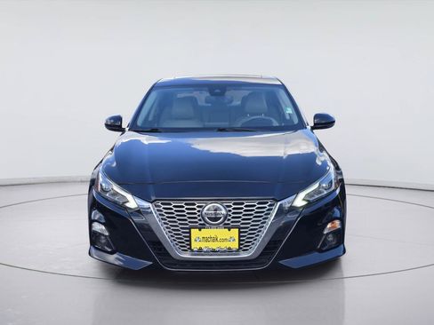 Used 2019 Nissan Altima 2.5 SL FWD image 2