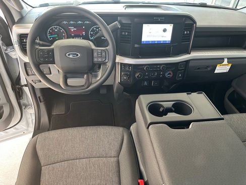 New 2026 Ford F250 XL image 27