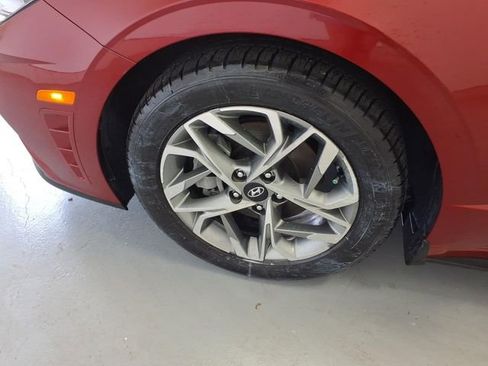 Used 2023 Hyundai Sonata SEL FWD image 9