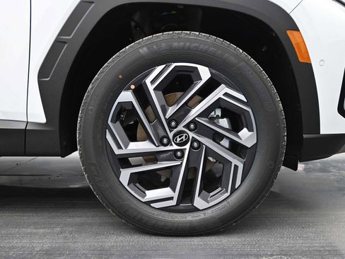 New 2026 Hyundai Tucson Limited image 9