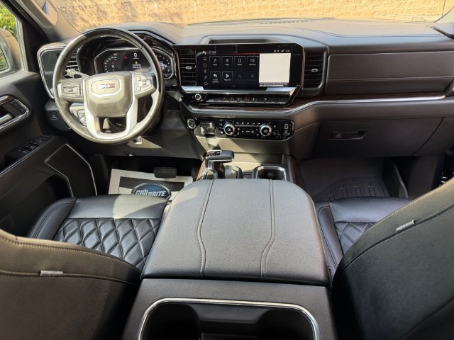 Used 2024 GMC Sierra 1500 Elevation w/ X31 Off-Road Package AWD/4WD image 15