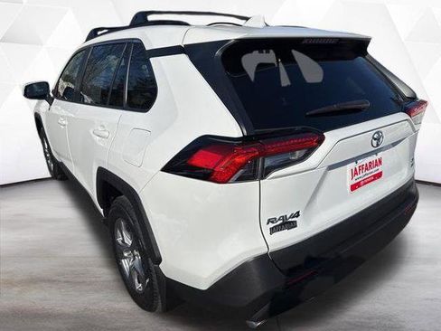 Certified 2022 Toyota RAV4 XLE w/ Convenience Package image 8