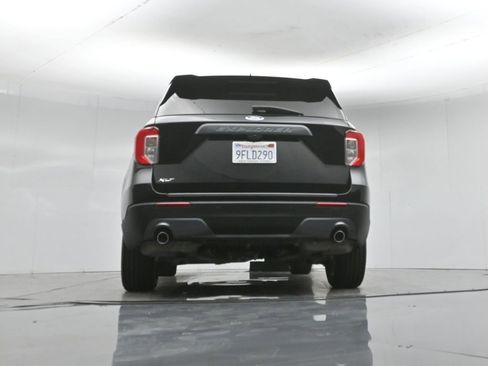 Used 2022 Ford Explorer XLT w/ Equipment Group 202A RWD image 54
