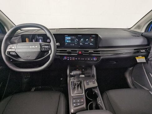 New 2026 Kia Sportage EX FWD image 14
