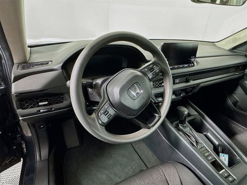 Used 2024 Honda Accord EX image 9