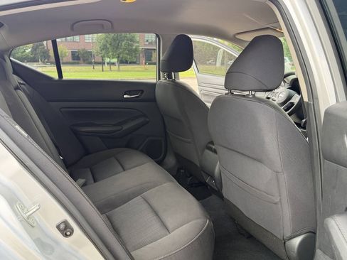 Used 2019 Nissan Altima 2.5 S FWD image 21