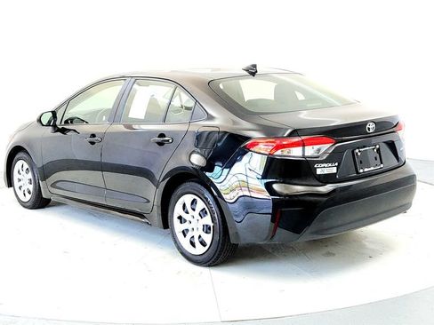 Certified 2023 Toyota Corolla LE w/ Carpet Mat Package (TMS) FWD image 4