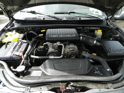 Used 2002 Jeep Grand Cherokee Overland AWD/4WD image 23
