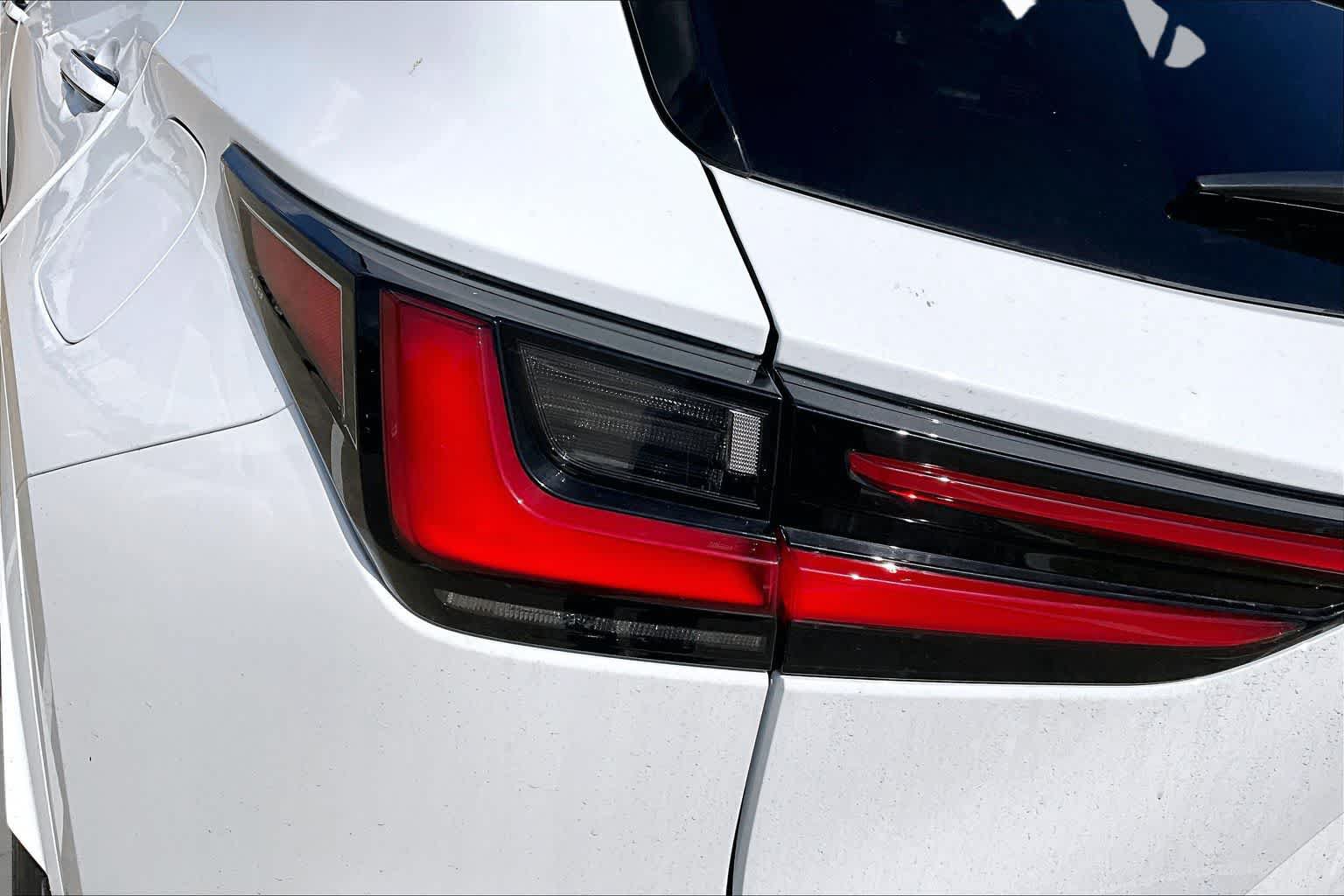 New 2026 Lexus NX 350 F Sport AWD/4WD image 14