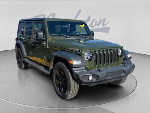 Used 2023 Jeep Wrangler Unlimited Sport AWD/4WD image 2