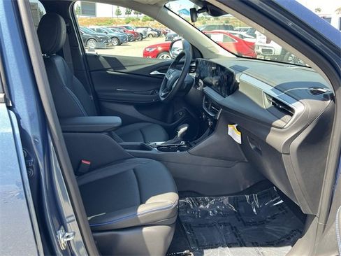 New 2026 Buick Encore GX Sport Touring image 27