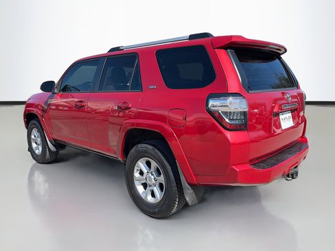 Used 2019 Toyota 4Runner SR5 image 5