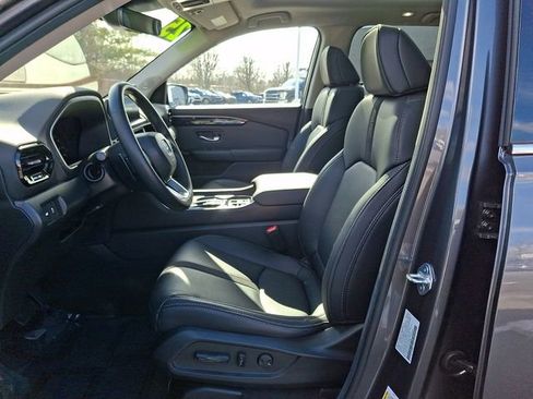 Used 2025 Honda Pilot Touring image 15