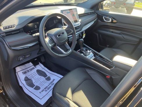 New 2026 Jeep Compass Trailhawk w/ Sun, Sound & Navigation Group image 13