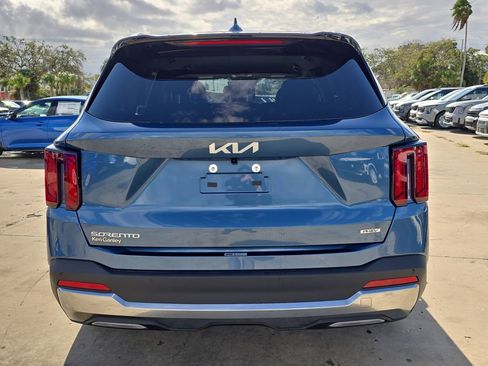 New 2026 Kia Sorento EX AWD/4WD image 7