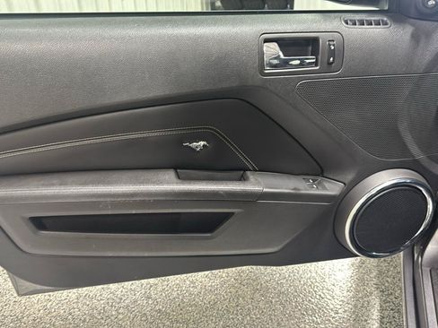 Used 2014 Ford Mustang GT Premium RWD image 13