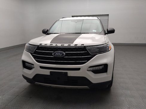 Used 2021 Ford Explorer XLT w/ Equipment Group 202A RWD image 15