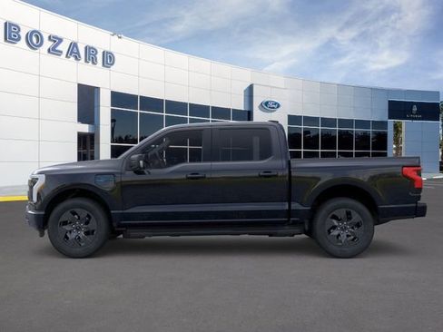 New 2025 Ford F150 Lightning Flash AWD/4WD image 4