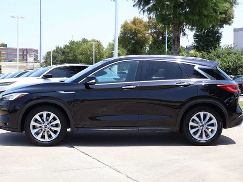 Used 2019 INFINITI QX50 Luxe FWD image 3