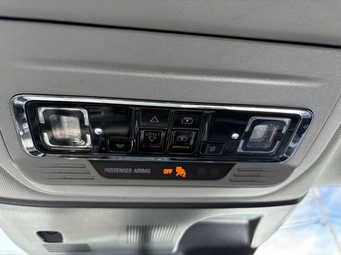 Used 2022 Lincoln Corsair AWD w/ Premium Package image 26