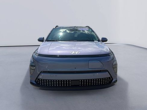 Certified 2024 Hyundai Kona Limited FWD image 8