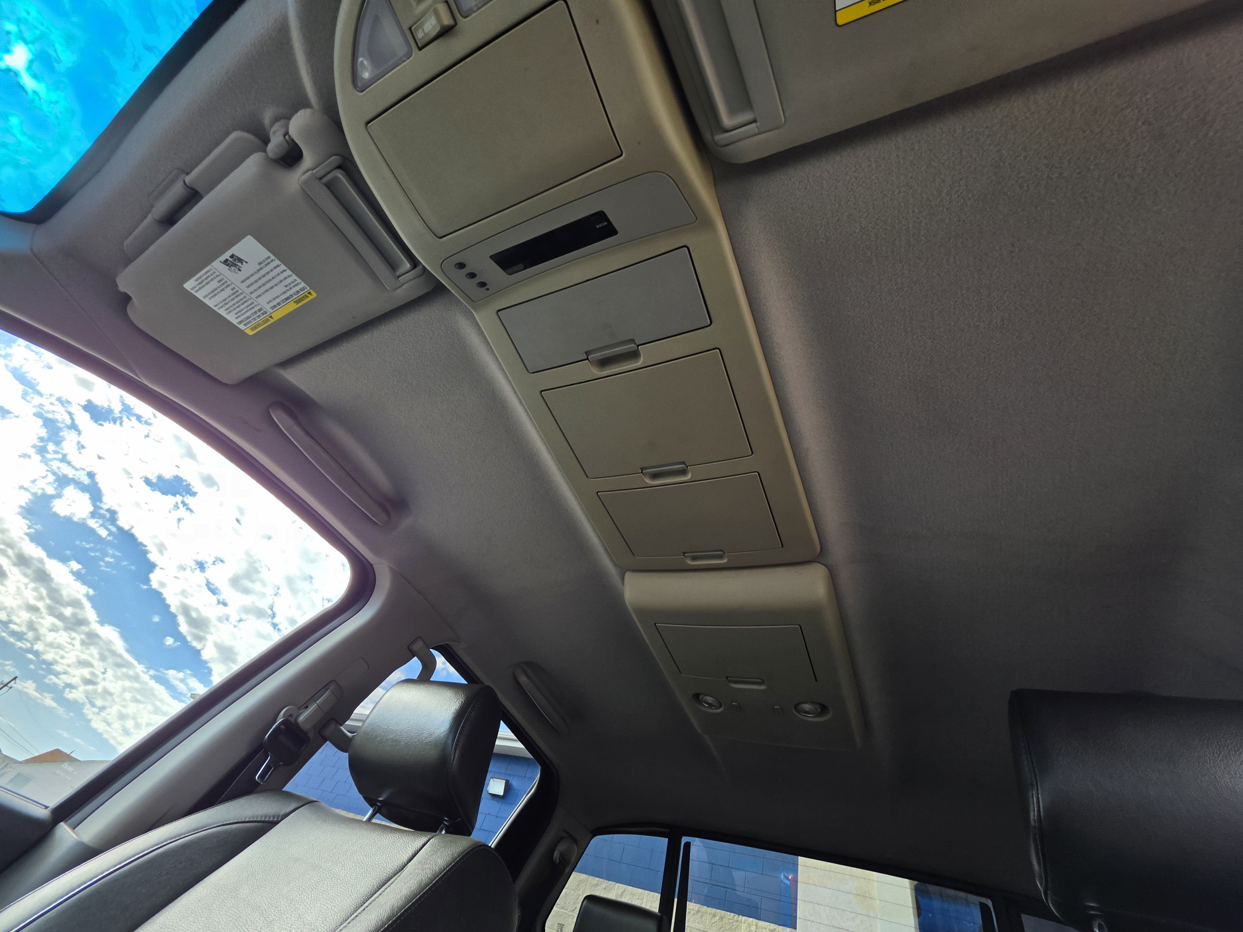 Used 2007 Nissan Titan LE w/ Tow Pkg AWD/4WD image 18