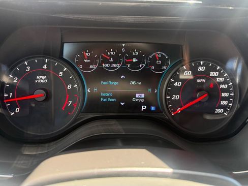 Used 2017 Chevrolet Camaro SS RWD image 22