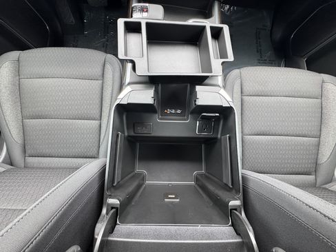 New 2026 GMC Sierra 1500 Elevation image 23