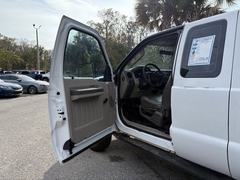 Used 2009 Ford F350 4x4 SuperCab Super Duty image 9