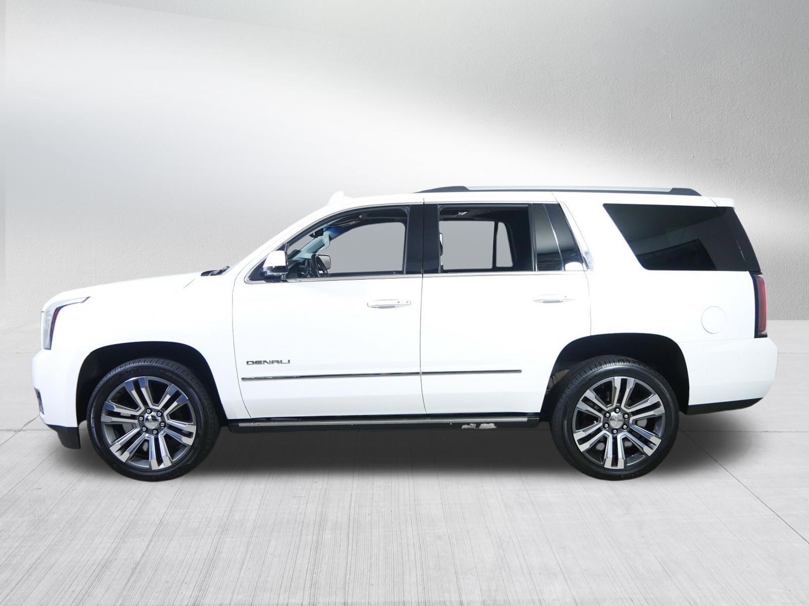 Used 2018 GMC Yukon Denali w/ Denali Ultimate Package AWD/4WD image 4
