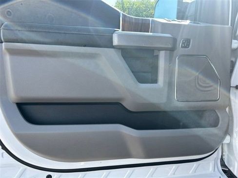 Used 2018 Ford F150 Lariat image 17