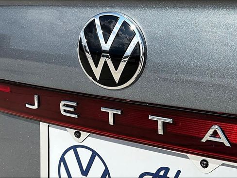 New 2026 Volkswagen Jetta SE image 15