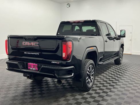 Used 2021 GMC Sierra 2500 AT4 w/ AT4 Premium Plus Package AWD/4WD image 8
