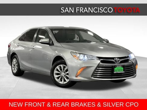 Certified 2016 Toyota Camry LE image 7