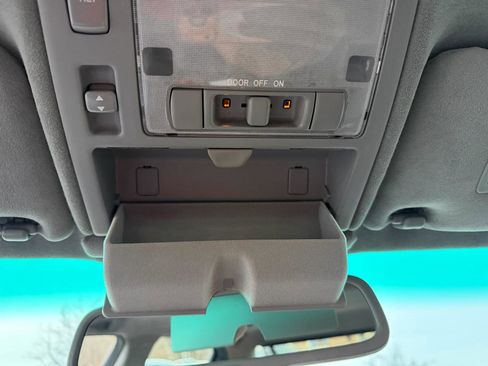 Used 2005 Lexus LS 430 image 27