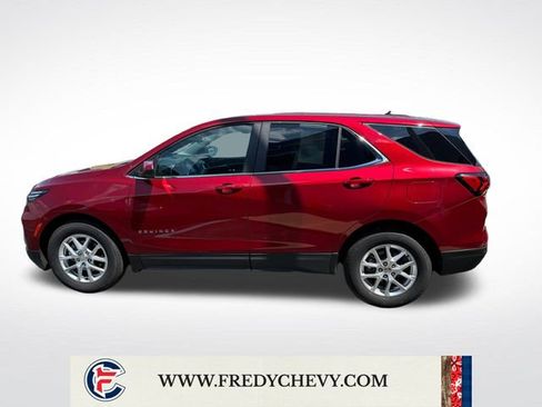 Used 2024 Chevrolet Equinox LT w/ LPO, Floor Liner Package FWD image 8
