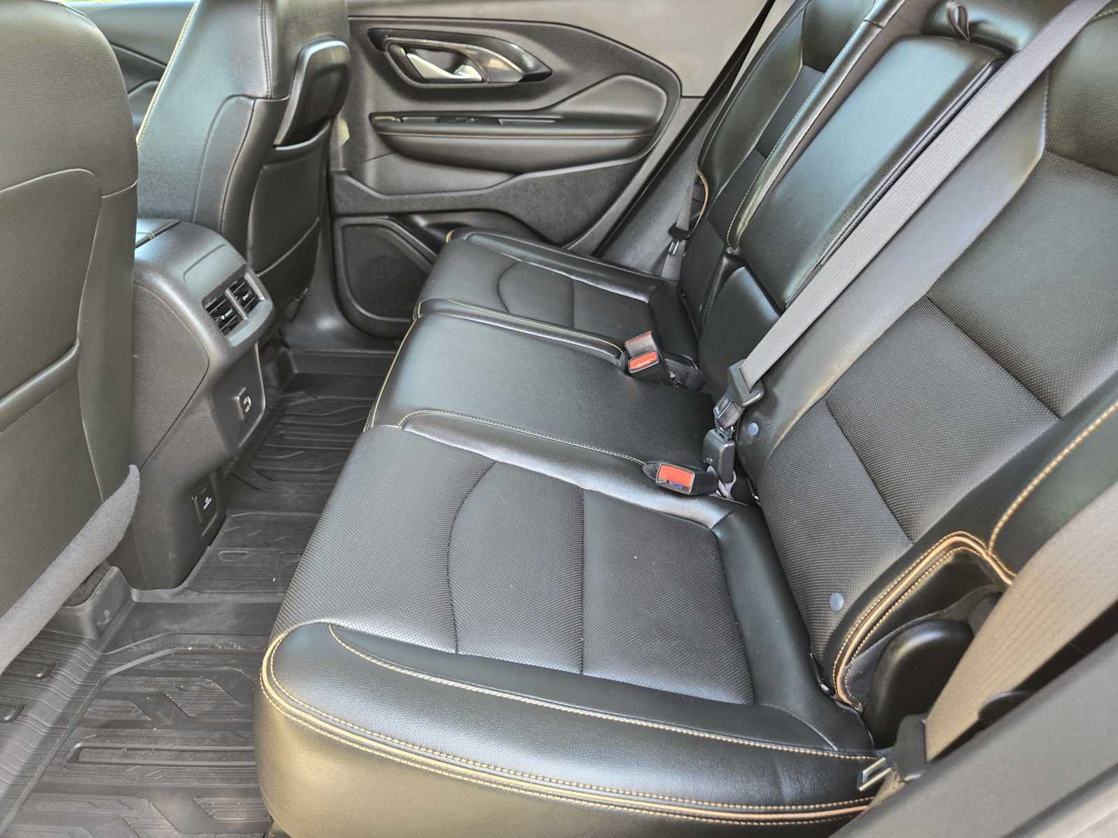 Used 2023 GMC Terrain AT4 w/ Infotainment Package II AWD/4WD image 29